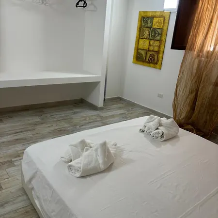 L'arco Di Porta Lecce Appartement *